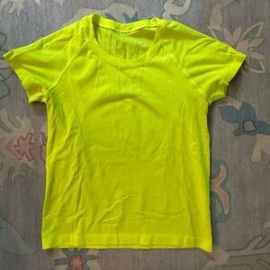 Lululemon Swifty Tech Short-Sleeved Shirt